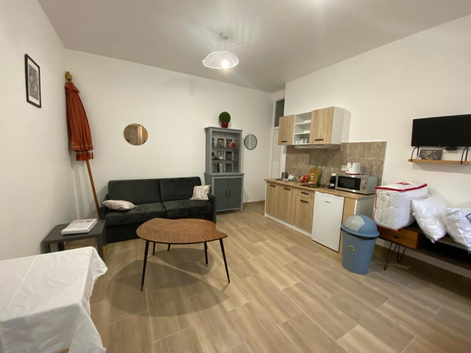 Loft Studio Marais Vertbois Parigi Esterno foto
